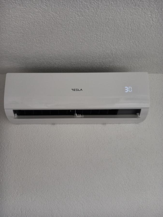 Iva Apartmani 亚伊采 外观 照片